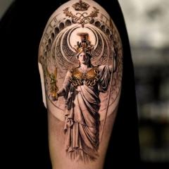 Bogini męski tatuaż