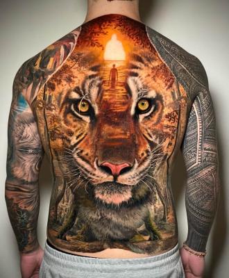 Tatuaż twarz tygrysa