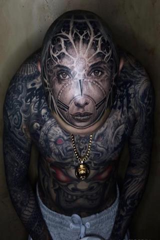 Mega tatuaż 
