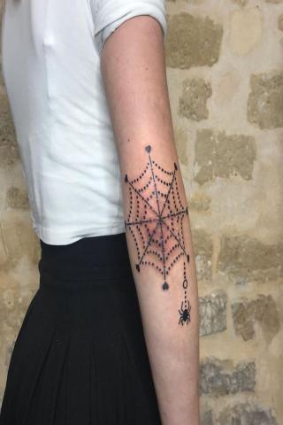 Pająk i pajęczyna tatuaż